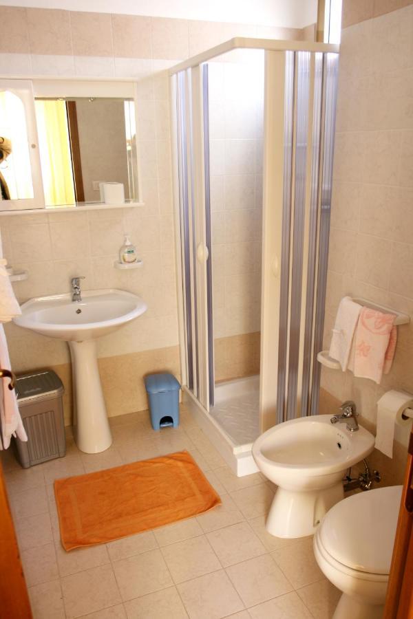 Bed and Breakfast Salento Al Mare Taviano  Habitación foto